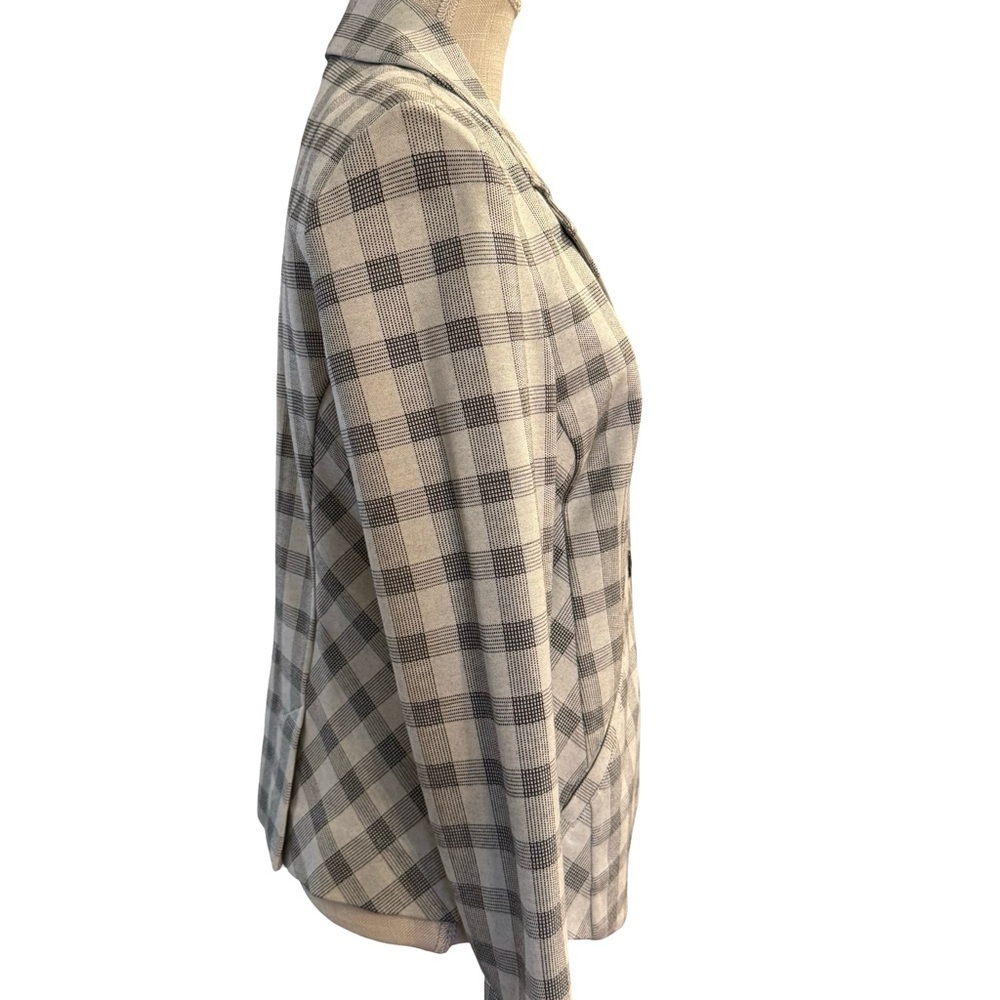 CAbi Valentina Plaid Blazer - Picture 5 of 11